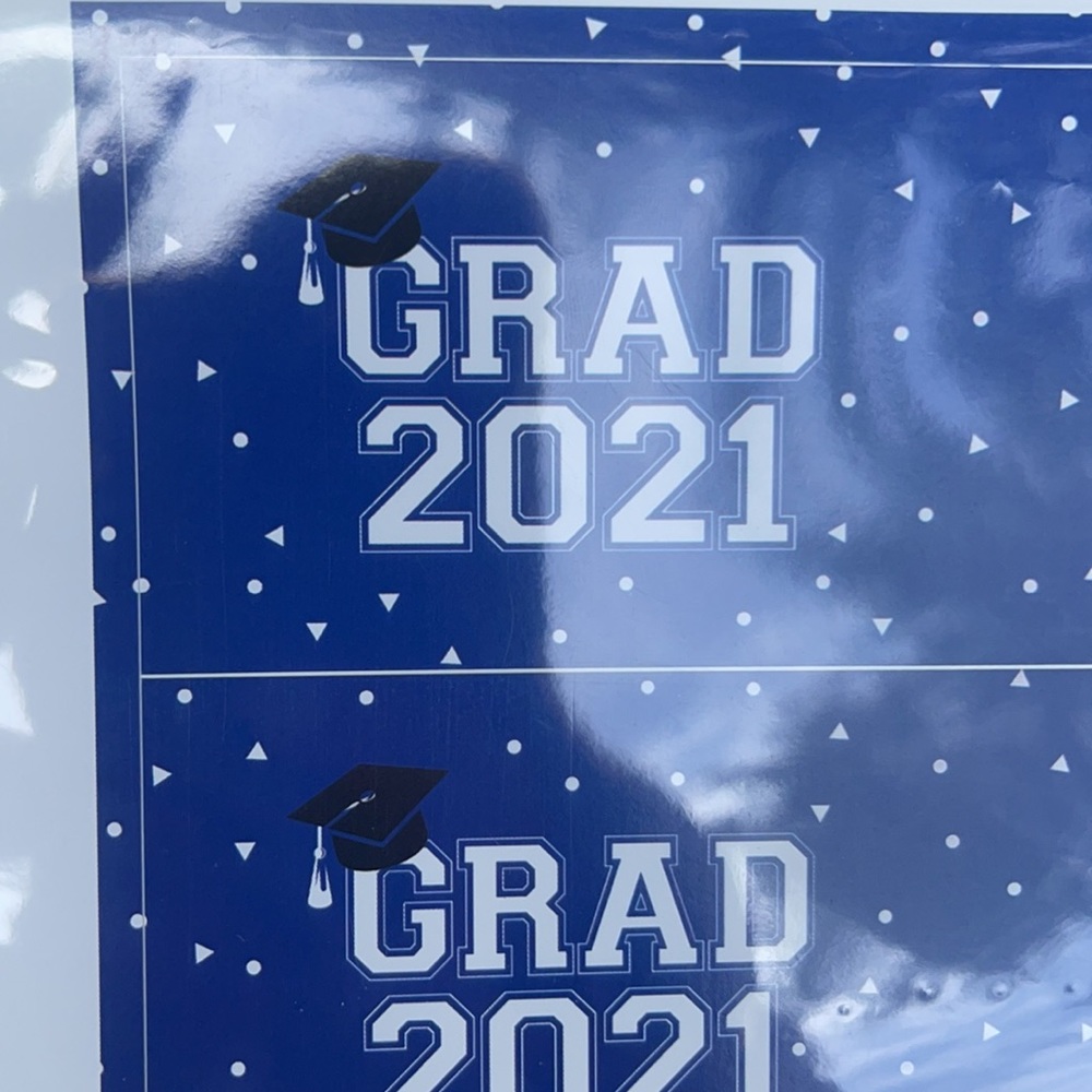 2021 Graduation Decor - Picture 5 of 6